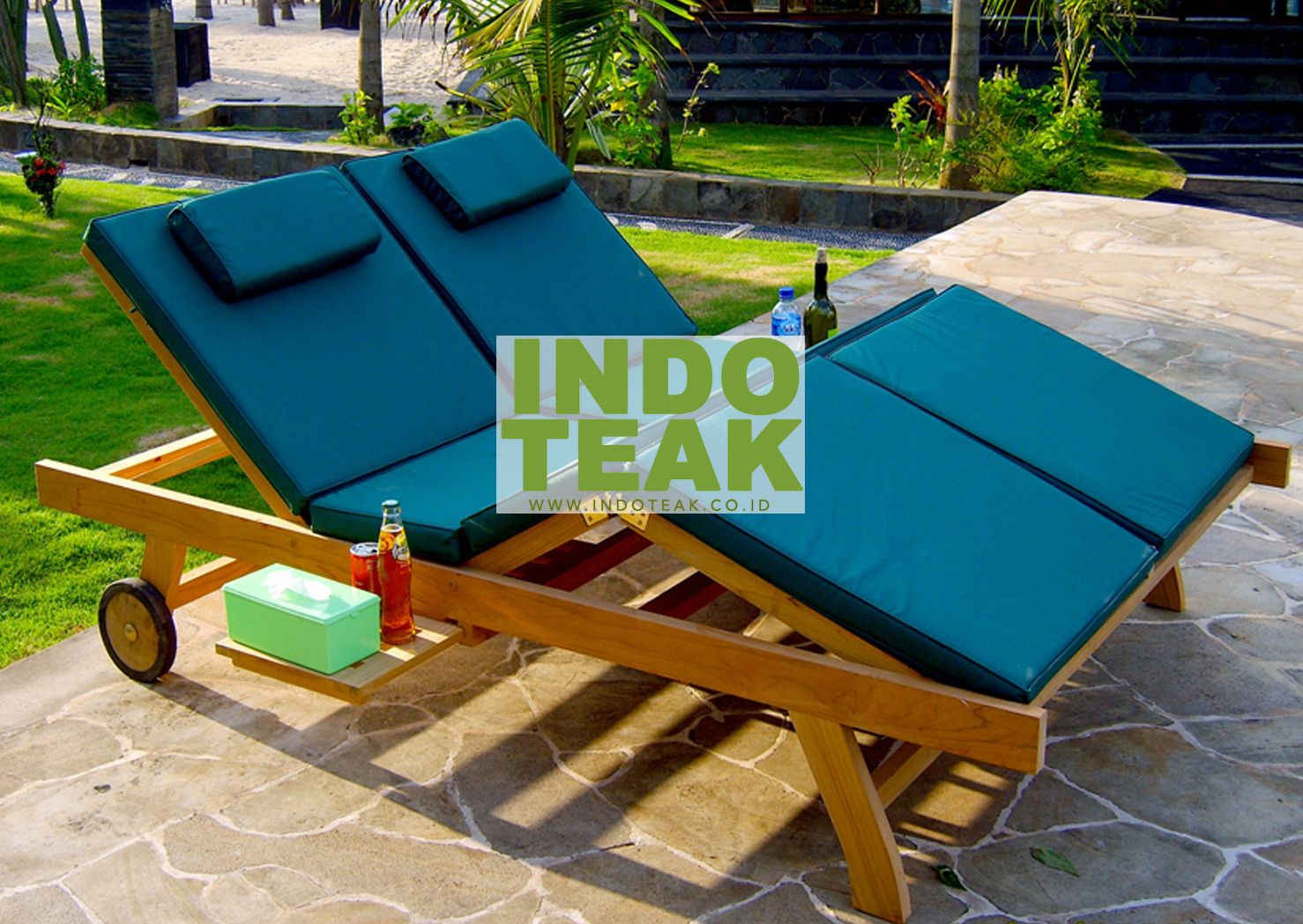 Indonesian teak garden furniture