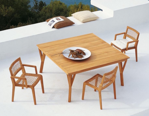 Sustainable teak furniture