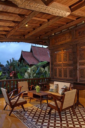 Indonesian teak garden furniture