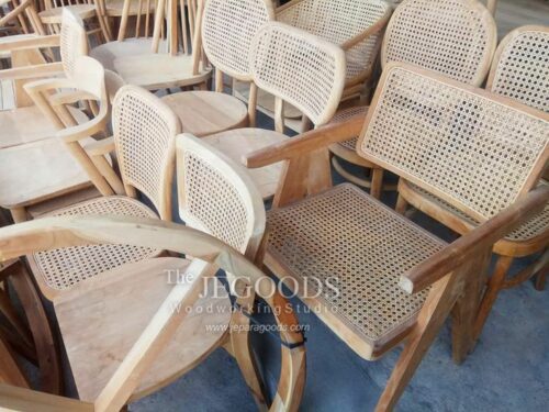 Custom Furniture Manufacturer Wholesale