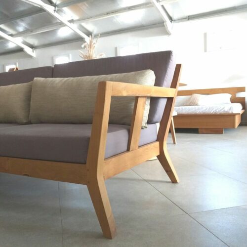 Loveseat teak wood