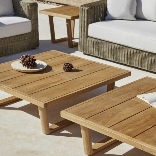 Outdoor coffee table teak wood