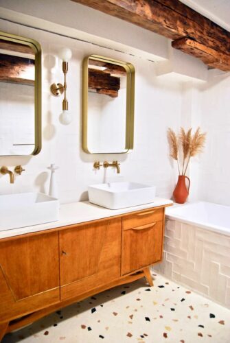 Teak bathroom furniture