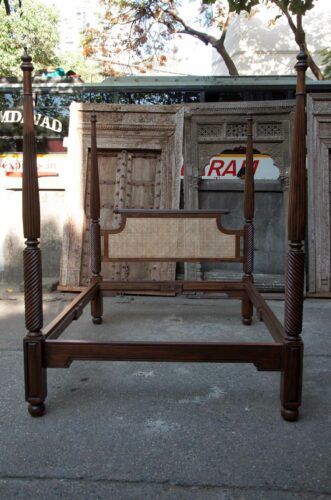 Teak wood canopy bed