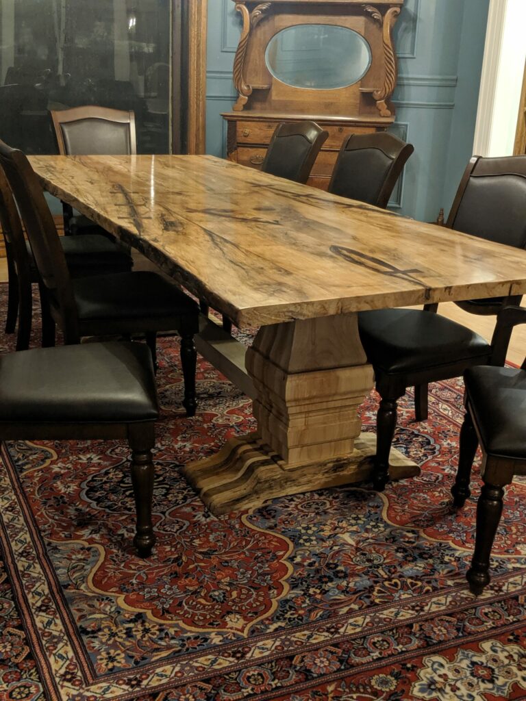 Custom Dining Tables Producer